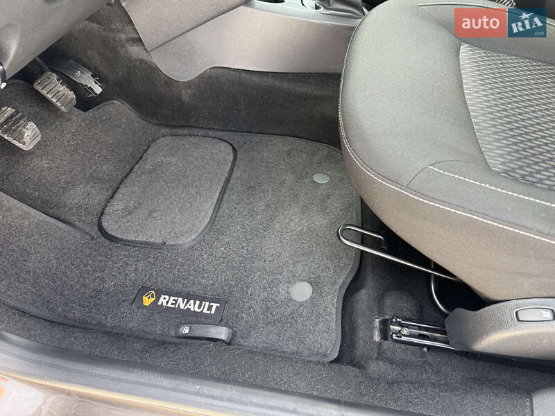 Универсал Renault Logan 2019 в Киеве