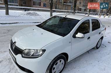 Седан Renault Logan 2015 в Києві