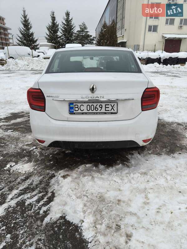 Седан Renault Logan 2017 в Львове