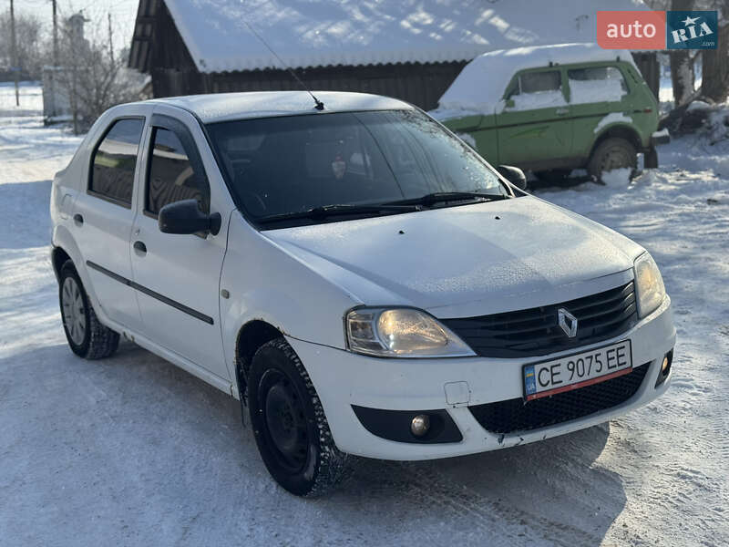 Седан Renault Logan 2012 в Чернівцях
