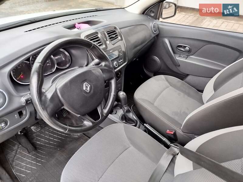 Седан Renault Logan 2016 в Гайвороне фото 16 Седан Renault Logan 2016 в Гайвороне