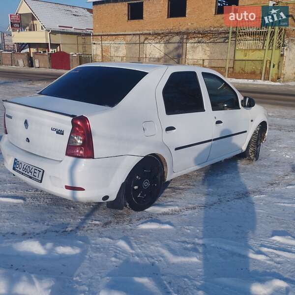 Седан Renault Logan 2010 в Жмеринці