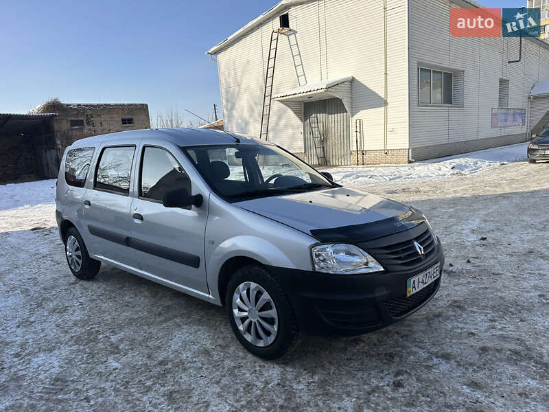 Универсал Renault Logan 2012 в Василькове фото Универсал Renault Logan 2012 в Василькове