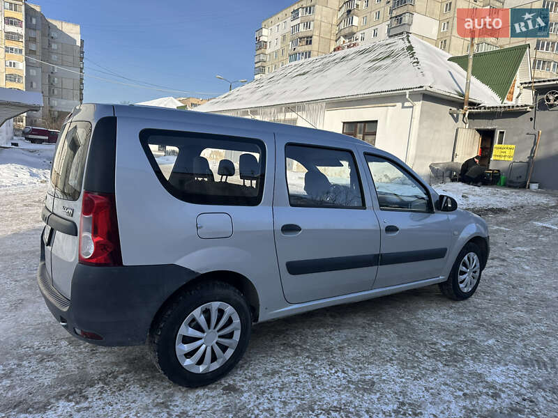 Универсал Renault Logan 2012 в Василькове фото 3 Универсал Renault Logan 2012 в Василькове