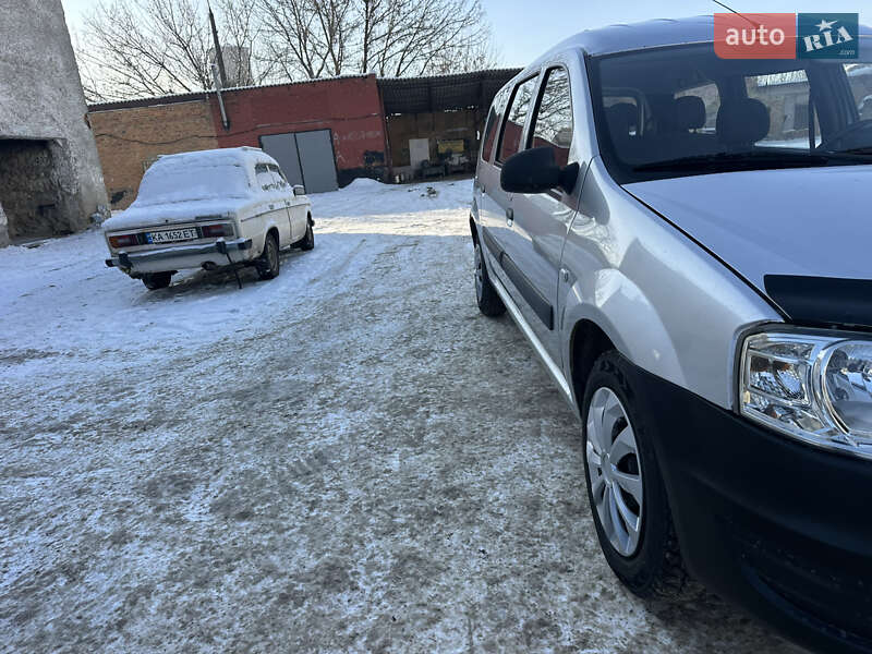 Универсал Renault Logan 2012 в Василькове фото 14 Универсал Renault Logan 2012 в Василькове