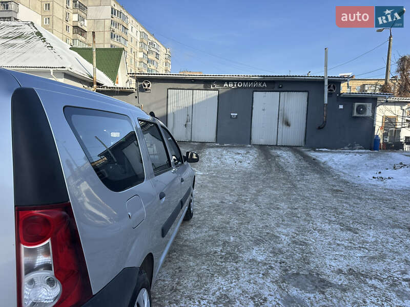 Универсал Renault Logan 2012 в Василькове фото 16 Универсал Renault Logan 2012 в Василькове