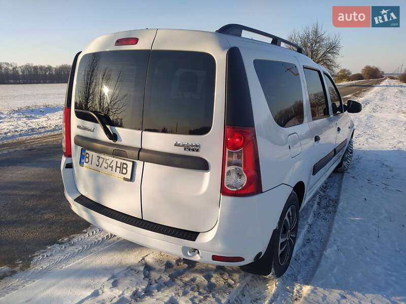 Универсал Renault Logan 2012 в Диканьке