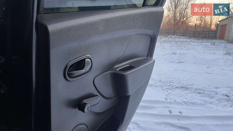 Универсал Renault Logan 2020 в Александрие фото 25 Универсал Renault Logan 2020 в Александрие