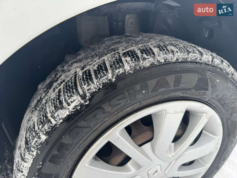 Універсал Renault Logan 2015 в Чернігові