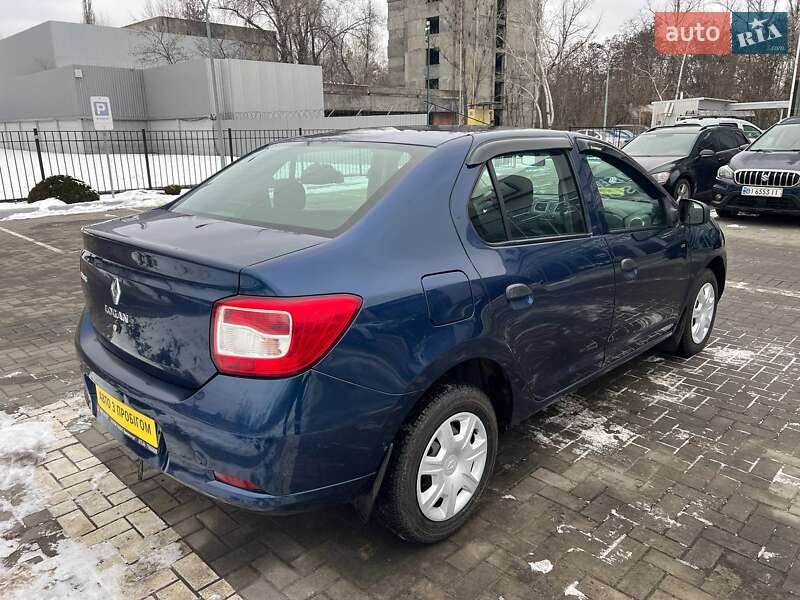 Седан Renault Logan 2015 в Кременчуге