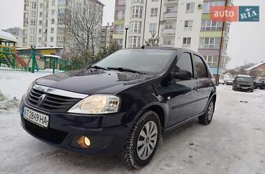 Седан Renault Logan 2011 в Ивано-Франковске