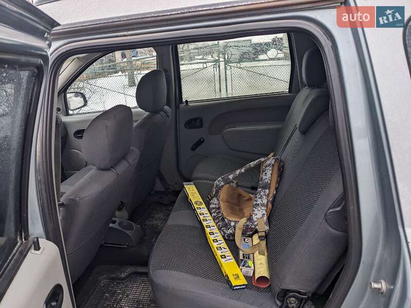 Універсал Renault Logan 2010 в Буську