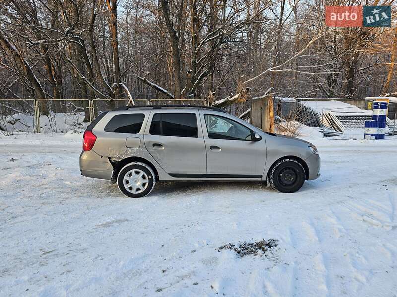 Универсал Renault Logan 2014 в Киеве