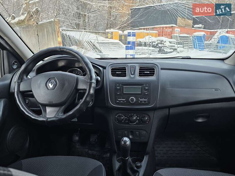 Универсал Renault Logan 2014 в Киеве