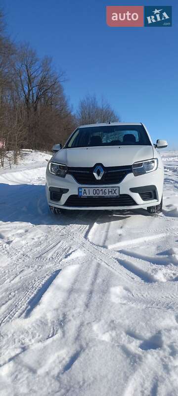 Седан Renault Logan 2019 в Старой Синяве