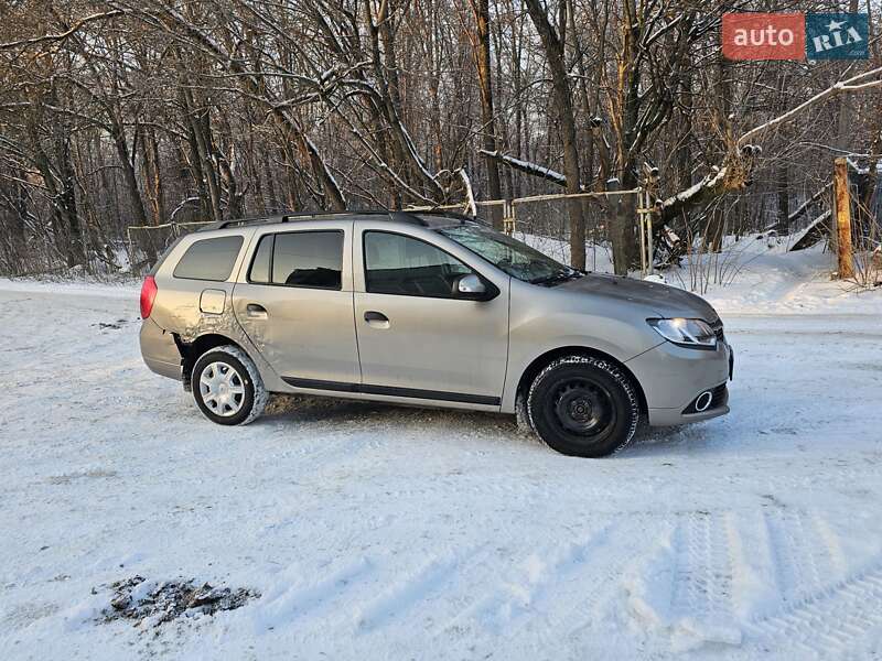 Универсал Renault Logan 2014 в Киеве фото 3 Универсал Renault Logan 2014 в Киеве