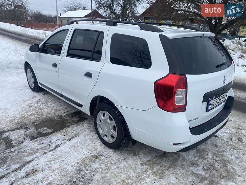 Універсал Renault Logan 2015 в Сарнах