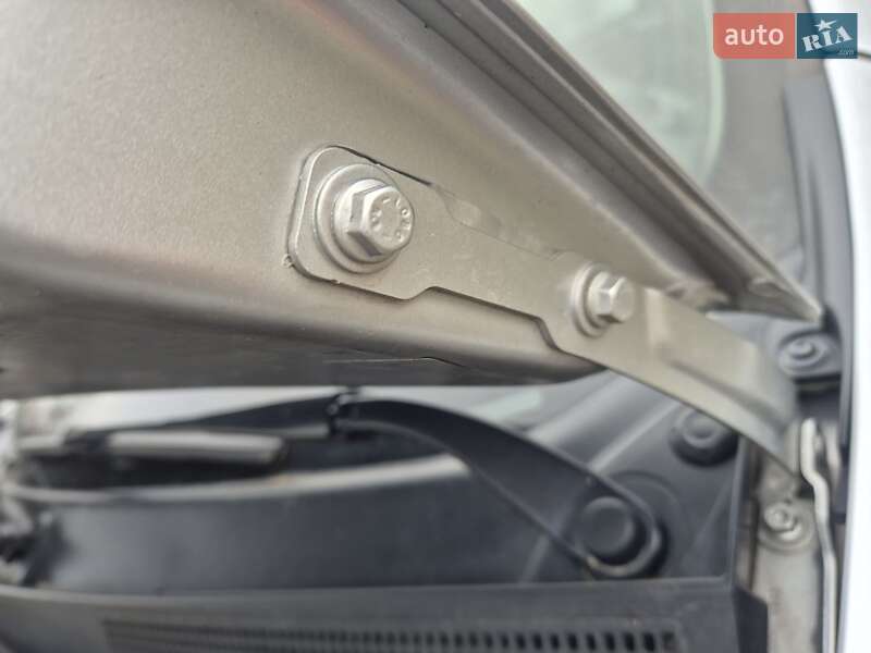 Седан Renault Logan 2013 в Новомосковську