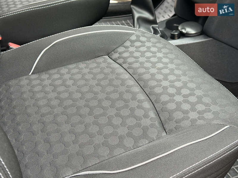 Седан Renault Logan 2013 в Одессе фото 39 Седан Renault Logan 2013 в Одессе