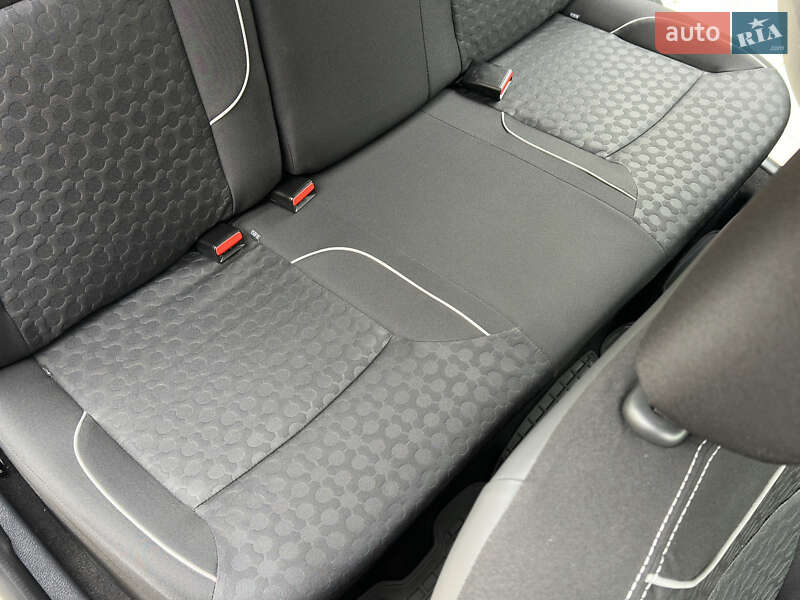 Седан Renault Logan 2013 в Одессе фото 45 Седан Renault Logan 2013 в Одессе