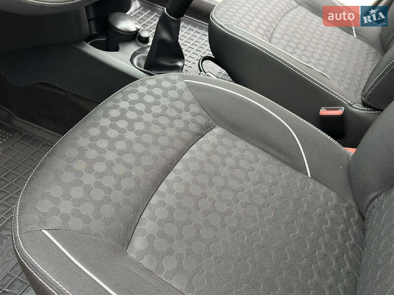 Седан Renault Logan 2013 в Одессе фото 54 Седан Renault Logan 2013 в Одессе