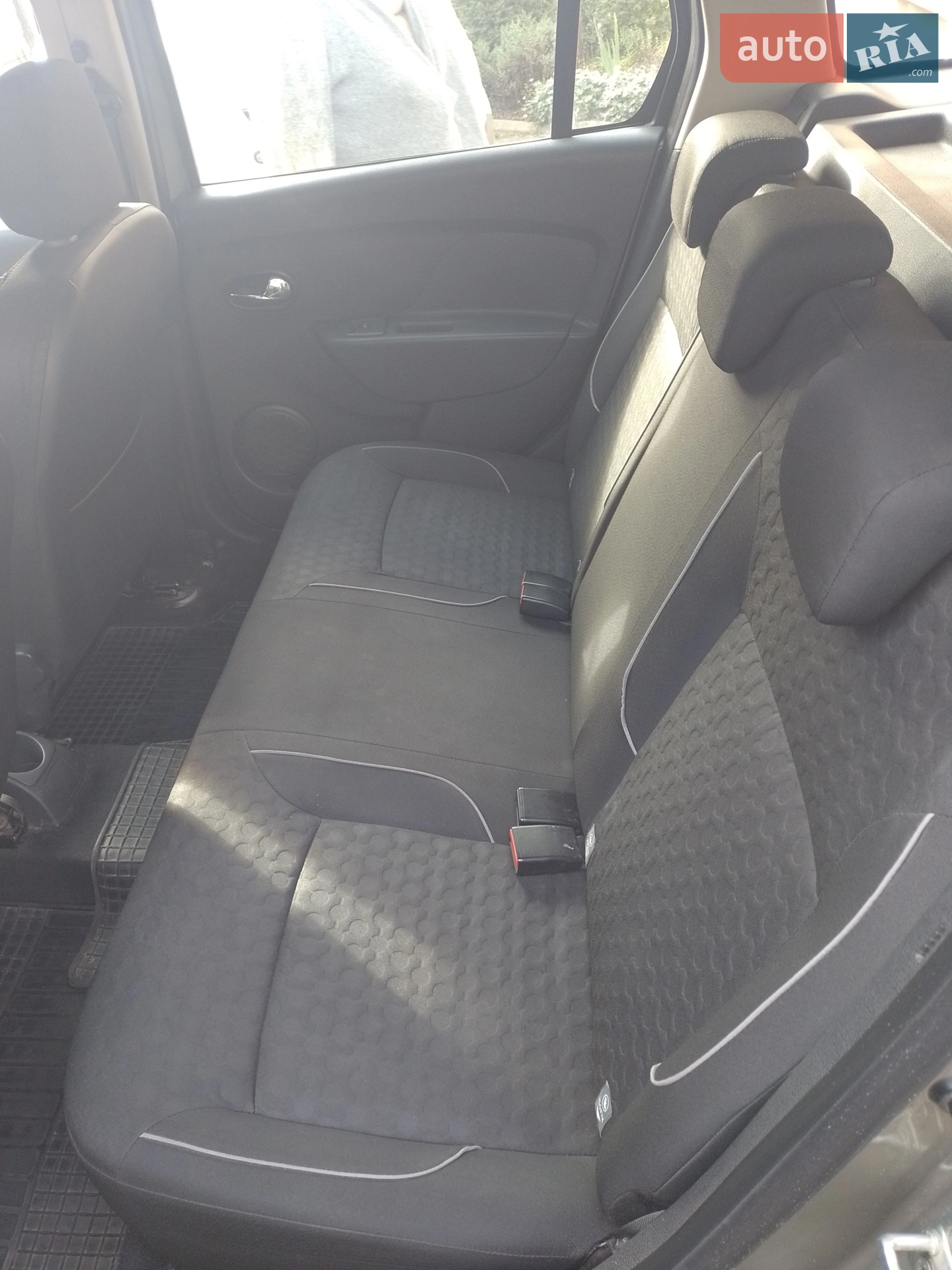2014 Renault Logan - мініатюра 15