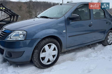 Седан Renault Logan 2011 в Киеве