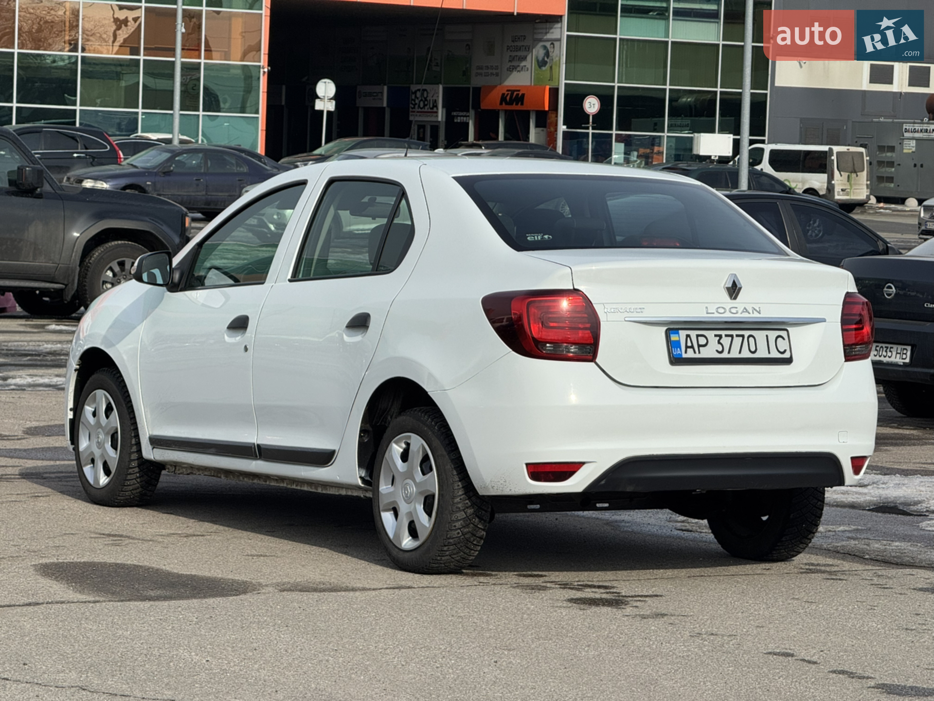 2018 Renault Logan - мініатюра 3