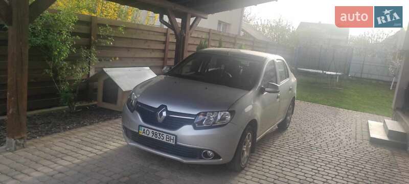 Седан Renault Logan 2014 в Ужгороді фото 4 Седан Renault Logan 2014 в Ужгороді