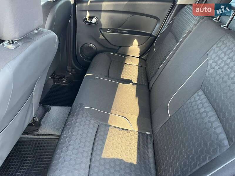 Универсал Renault Logan 2013 в Жашкове фото 10 Универсал Renault Logan 2013 в Жашкове