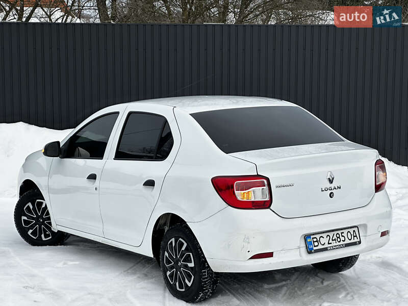 Седан Renault Logan 2016 в Дрогобыче