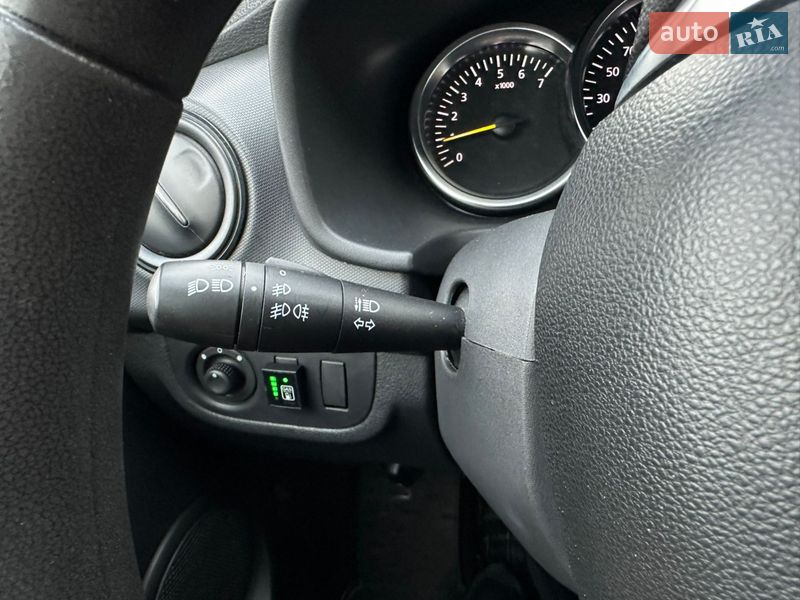 Седан Renault Logan 2020 в Нежине