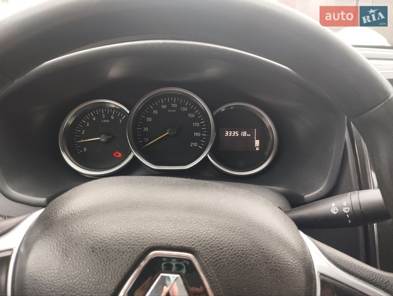 Седан Renault Logan 2019 в Бобровиці