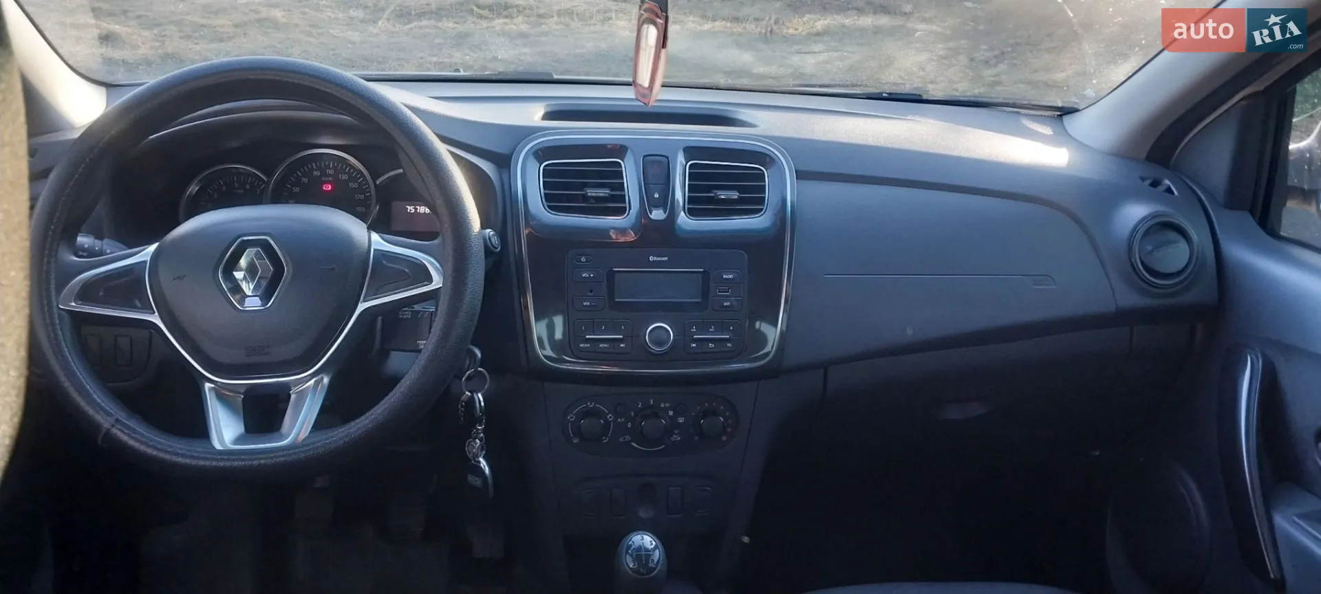 2018 Renault Logan - мініатюра 21