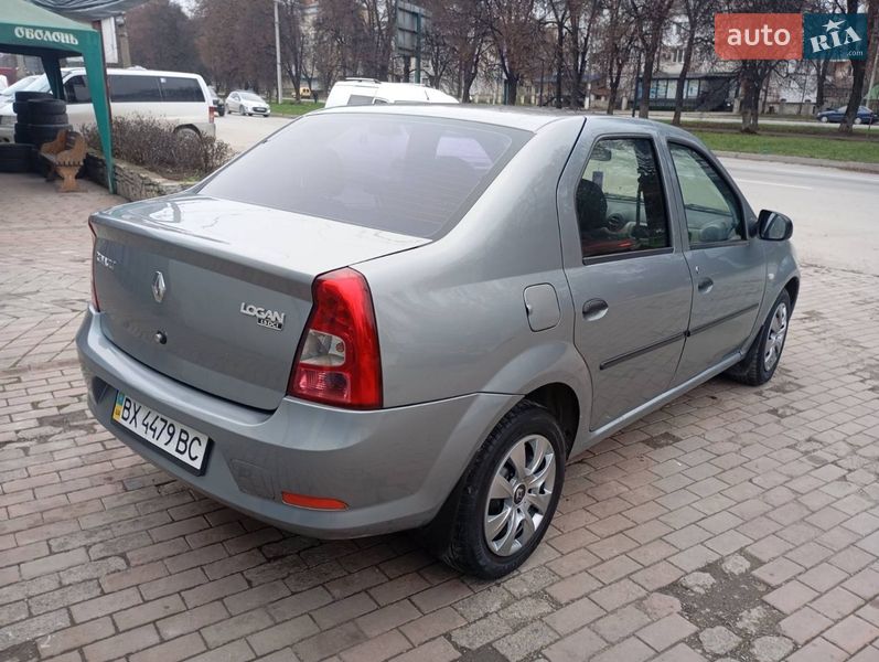Седан Renault Logan 2010 в Кам'янець-Подільському