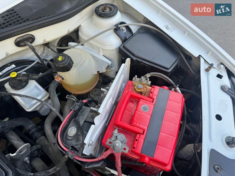 Седан Renault Logan 2010 в Запорожье