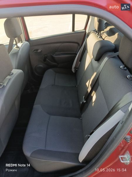 Седан Renault Logan 2013 в Києві