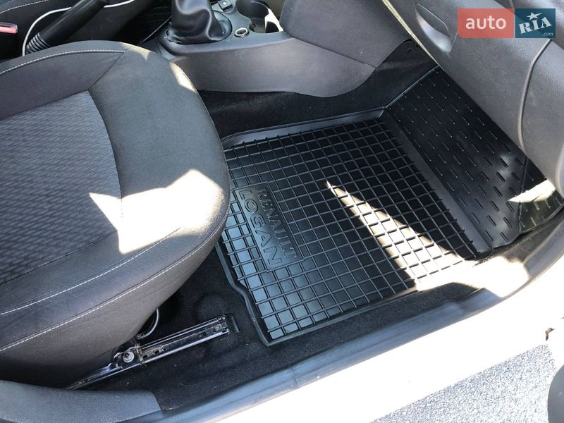 Седан Renault Logan 2019 в Києві