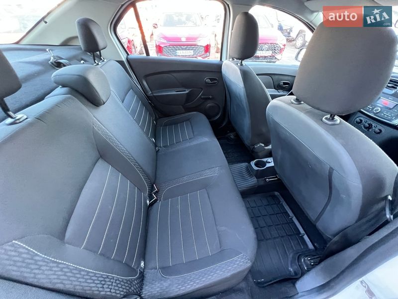 Седан Renault Logan 2021 в Києві