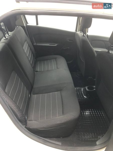 Седан Renault Logan 2020 в Киеве