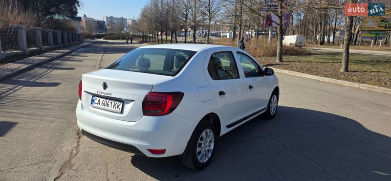 Седан Renault Logan 2021 в Умани