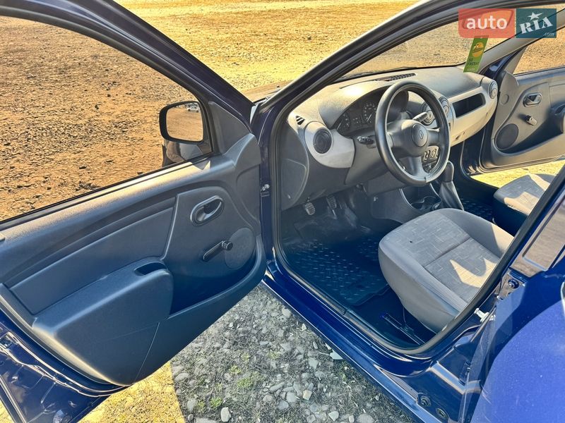 Седан Renault Logan 2009 в Івано-Франківську фото 23 Седан Renault Logan 2009 в Івано-Франківську