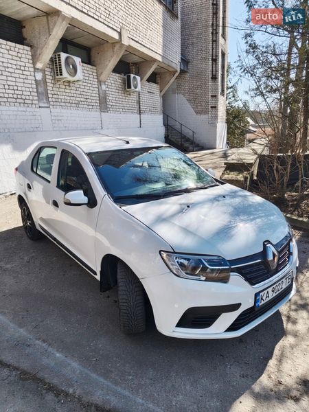 Седан Renault Logan 2021 в Киеве