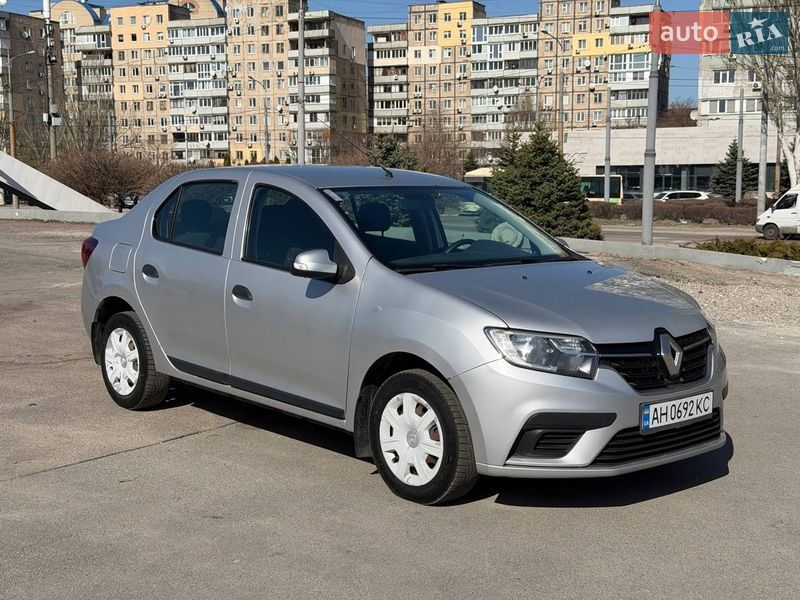 Renault Logan 2017