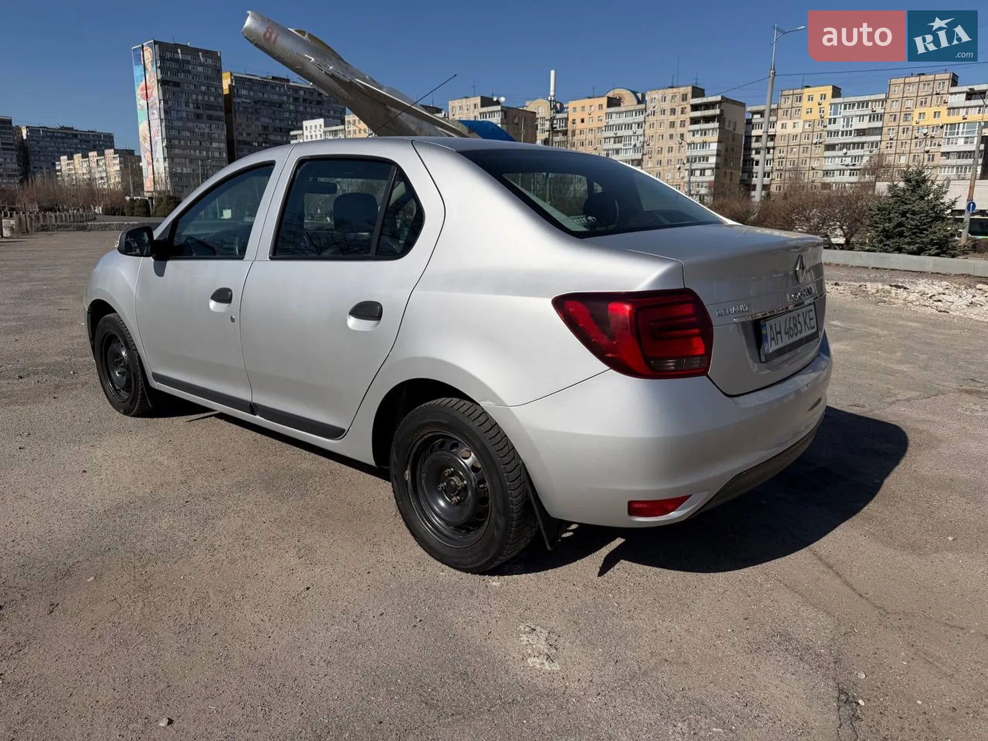 2017 Renault Logan - мініатюра 7