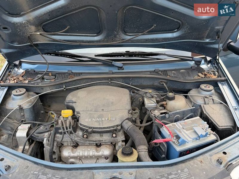 Седан Renault Logan 2011 в Киеве фото 13 Седан Renault Logan 2011 в Киеве