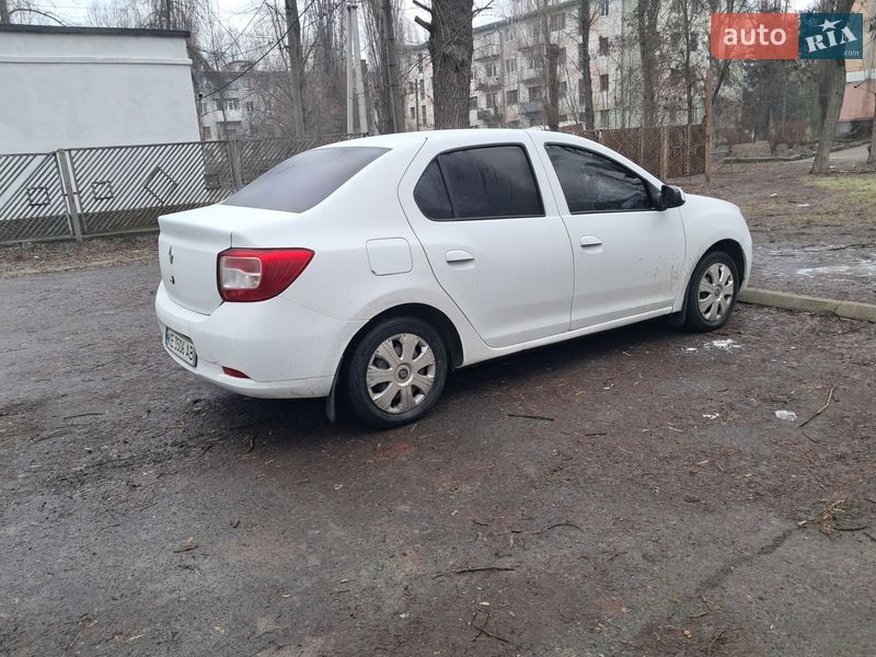 Седан Renault Logan 2013 в Кропивницькому