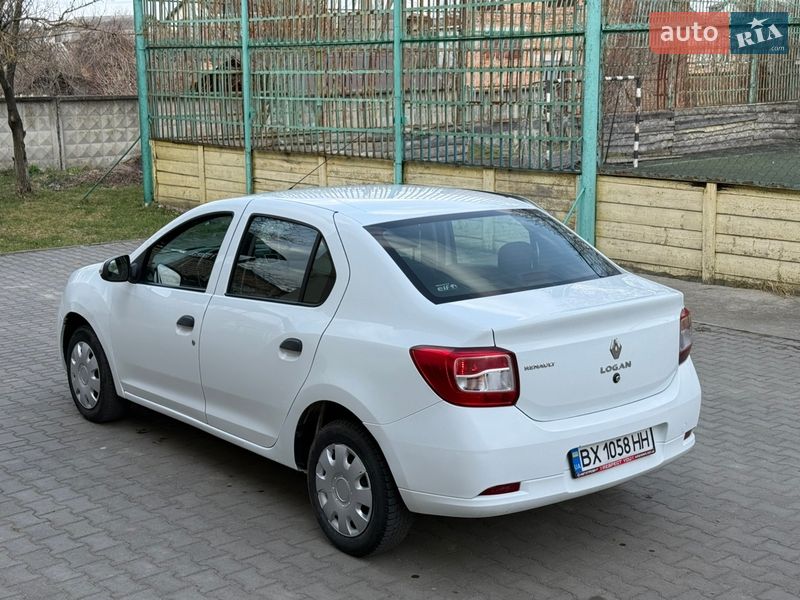 Седан Renault Logan 2015 в Красилове фото 12 Седан Renault Logan 2015 в Красилове