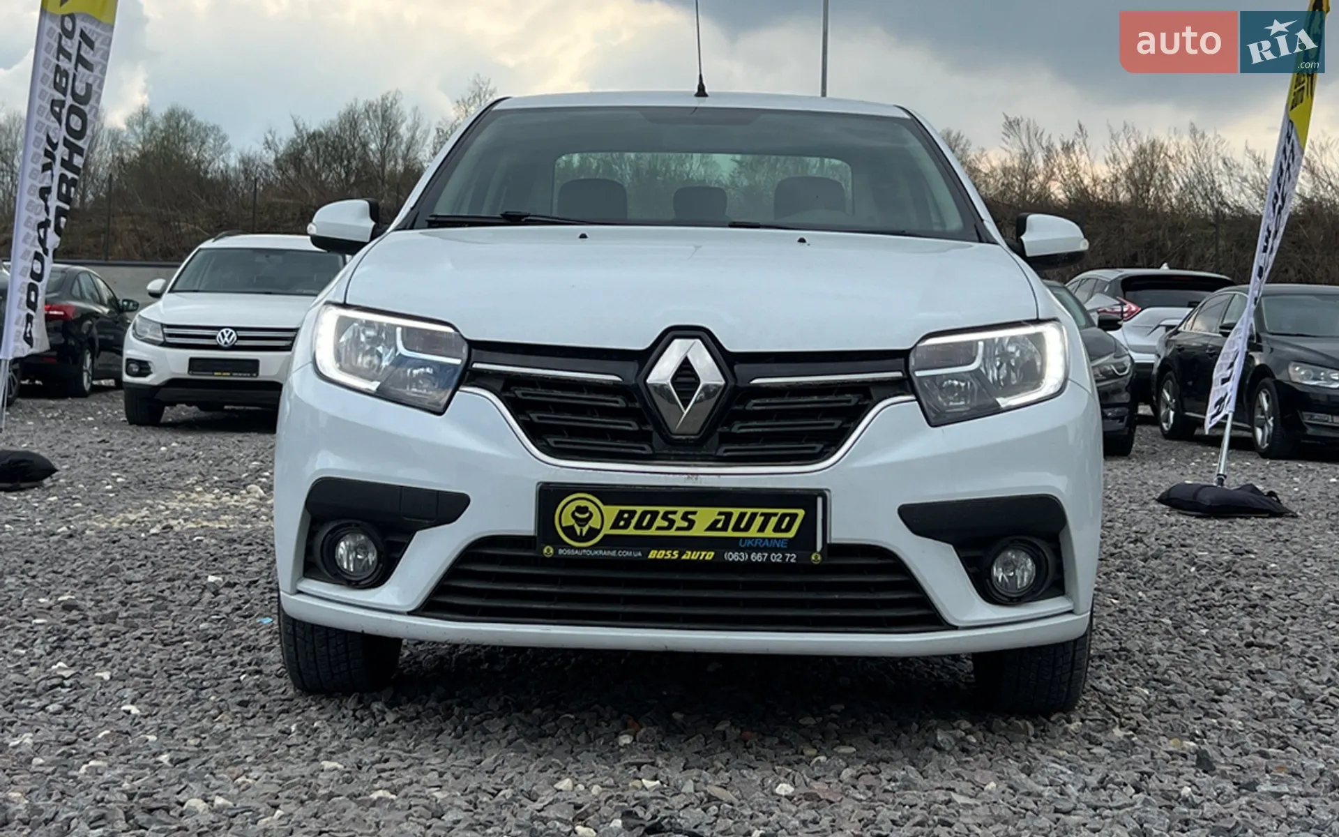 2017 Renault Logan - мініатюра 2