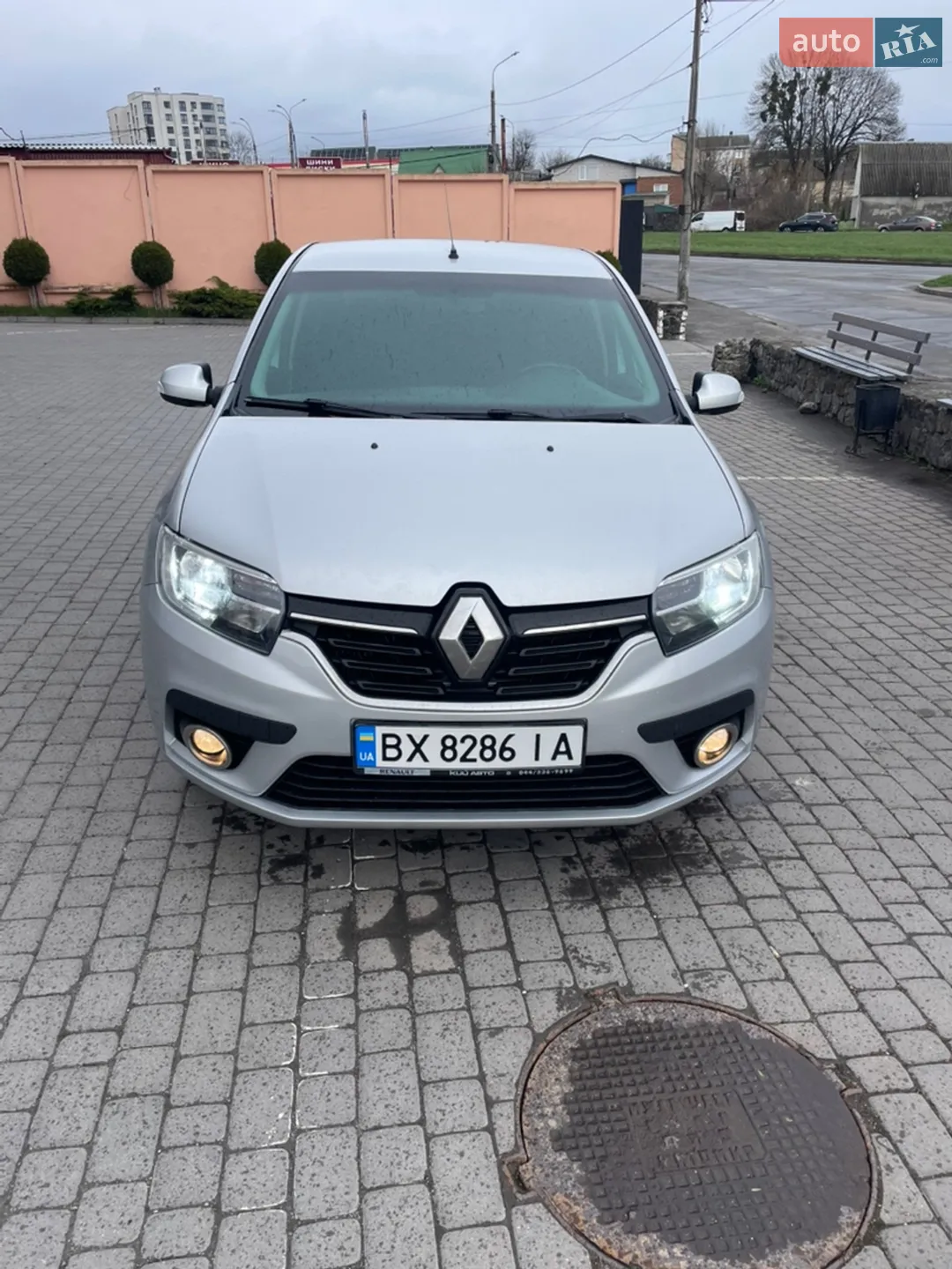 2017 Renault Logan - мініатюра 11